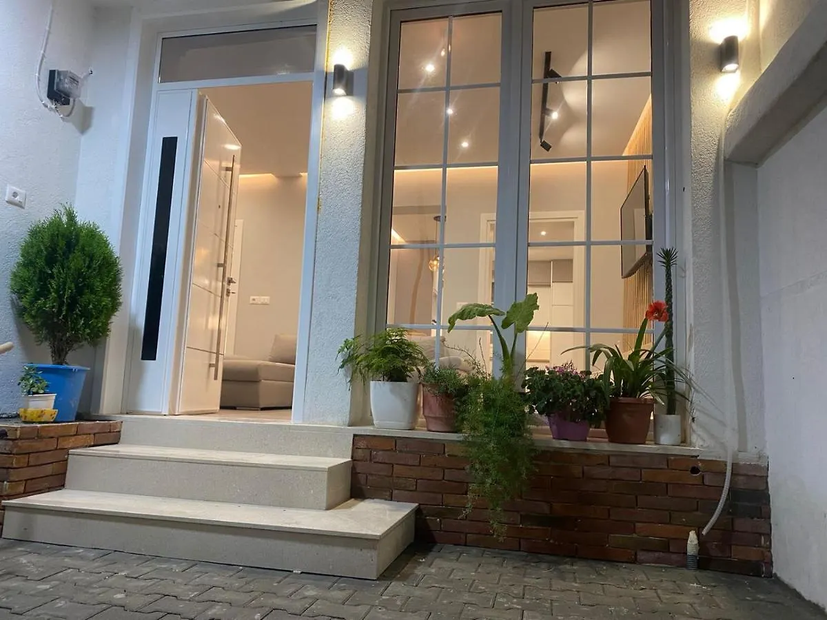 Ambels Apartment Berat